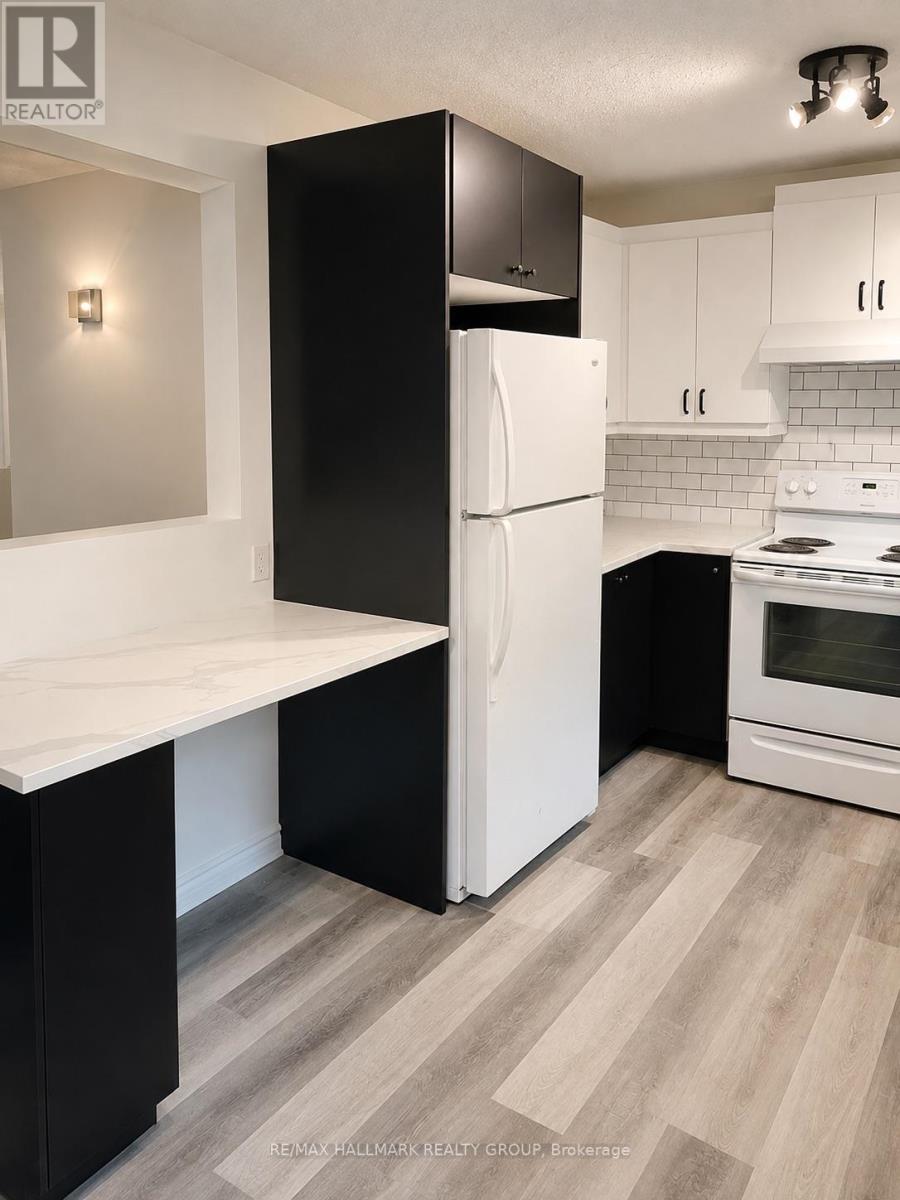 #106B 185 DU COMTE ROAD - 14