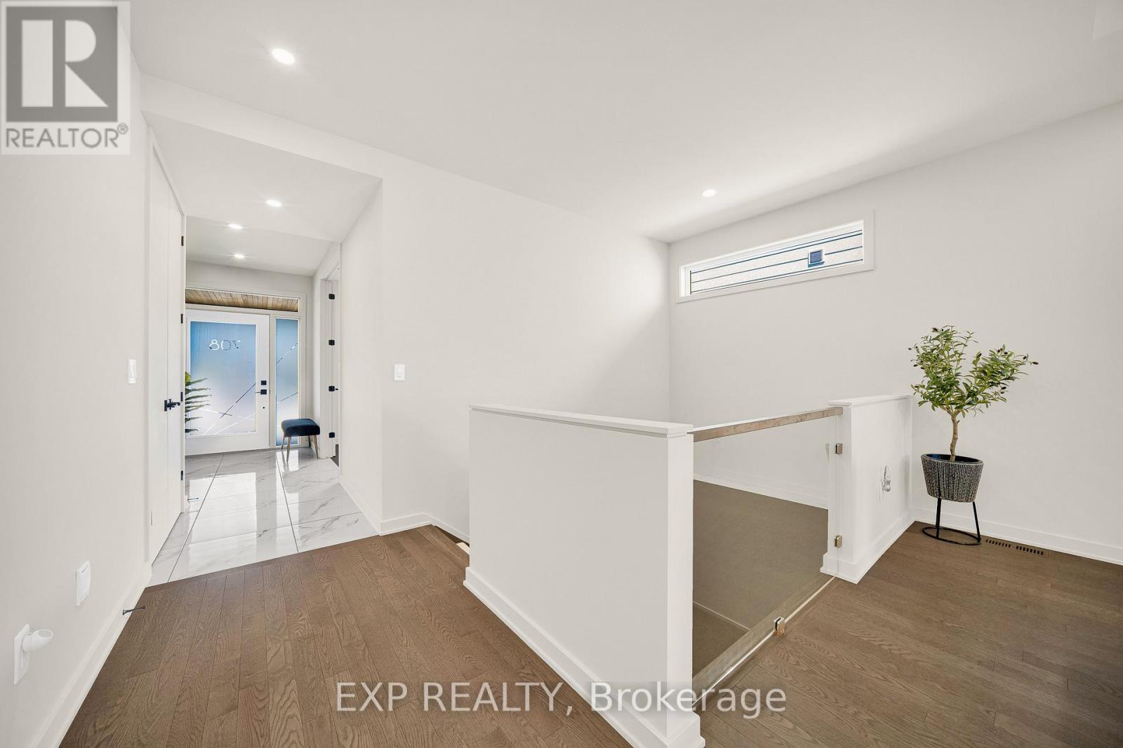 708 WOOLER PLACE - Image 23