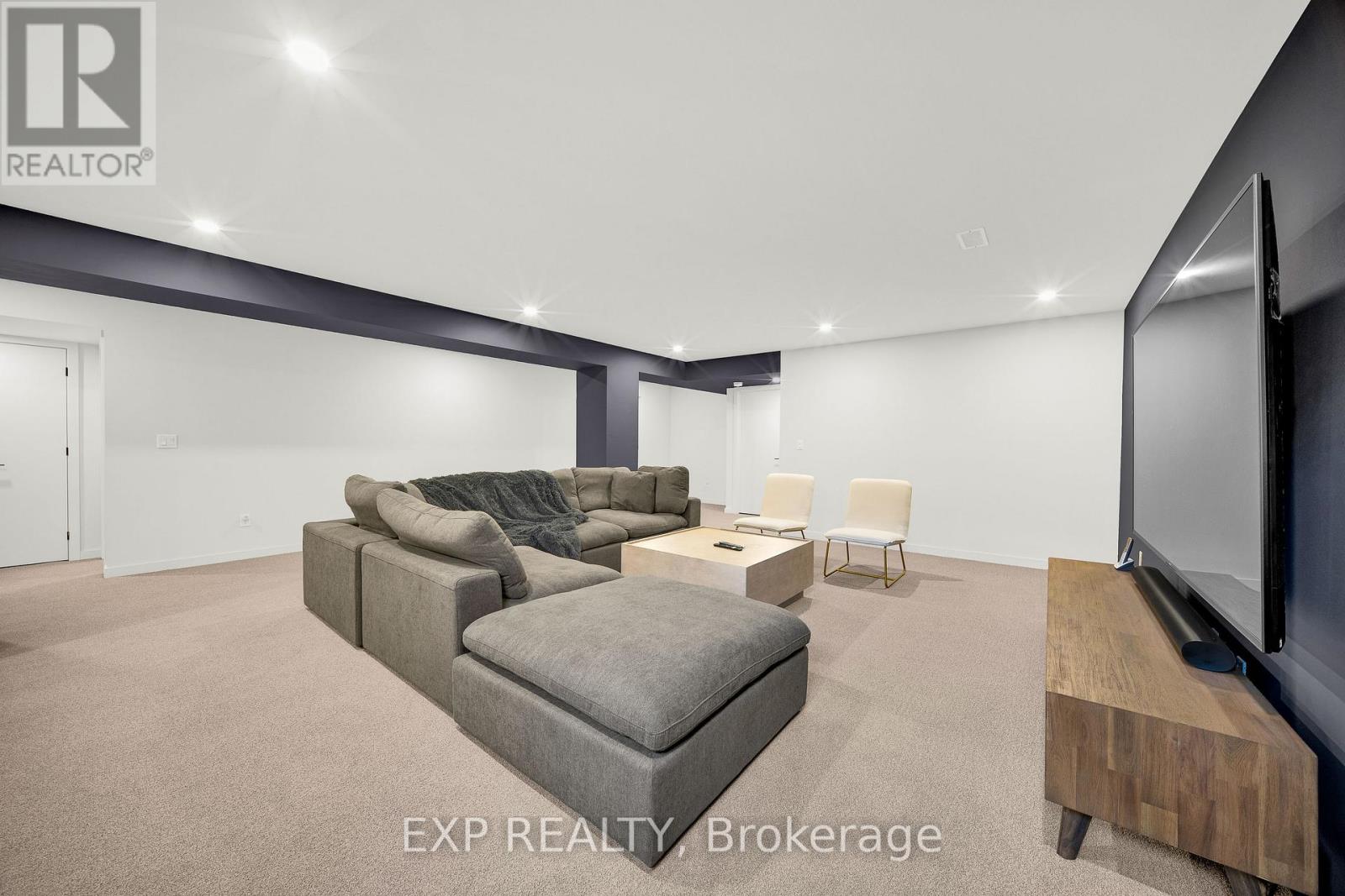 708 WOOLER PLACE - Image 26