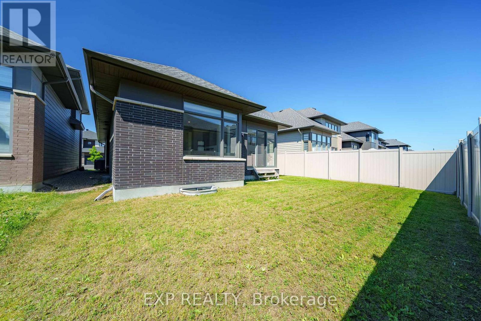 708 WOOLER PLACE - Image 38