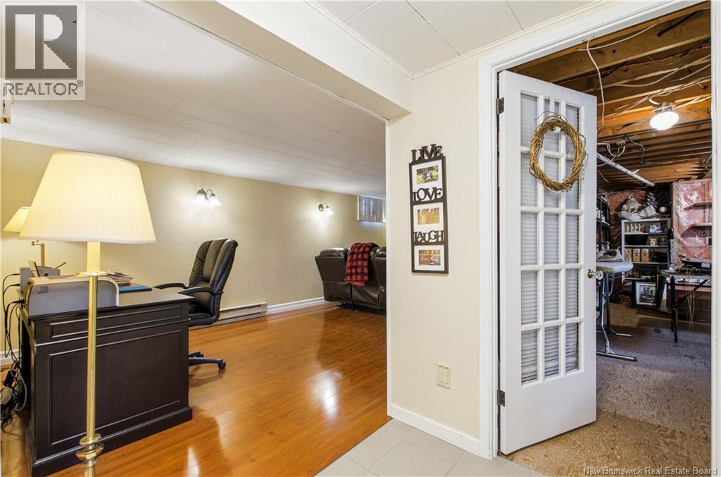 105 Legion Drive - Image 31
