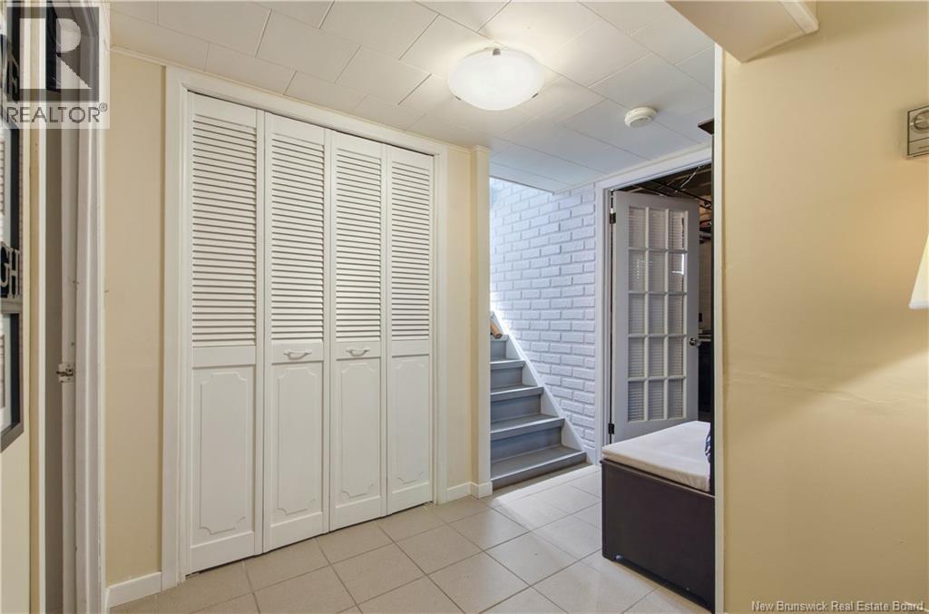 105 Legion Drive - Image 33