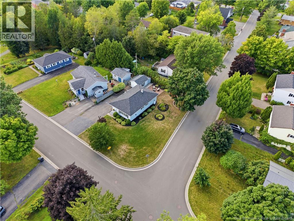 105 Legion Drive - Image 46