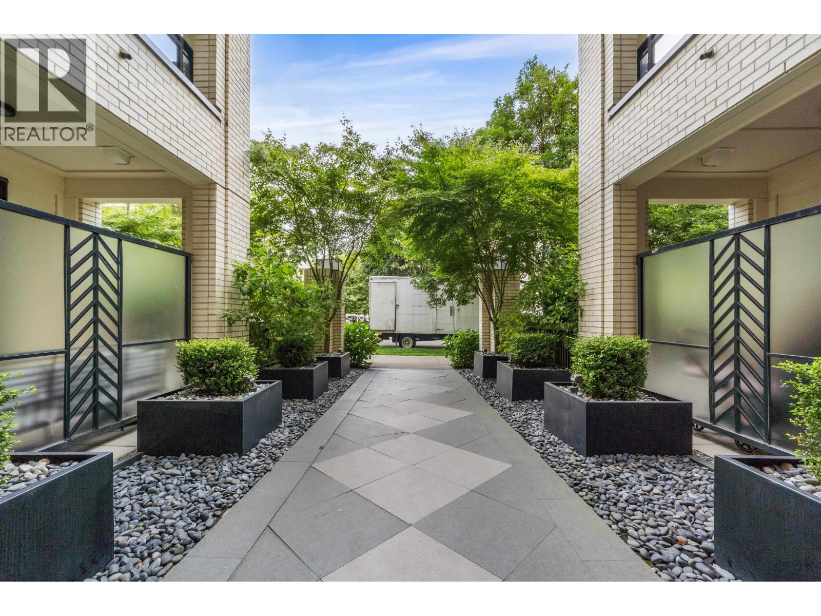 2 Bed, 2 Bath Apartment for Sale in Vancouver – 305 168 E 35TH AVENUE, Vancouver – MLS# R3159954 - Image 5