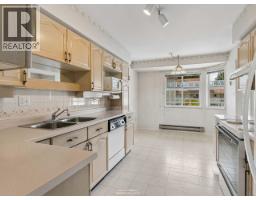21 5575 Patterson Avenue, Burnaby, BC V5H2M6 Photo 9