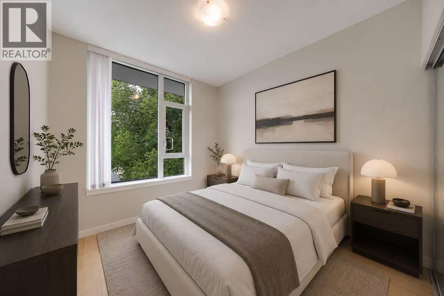 704 2565 MAPLE STREET, Vancouver