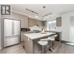 108 3500 Burke Village Promenade, Coquitlam, BC V3E0N2 Photo 7