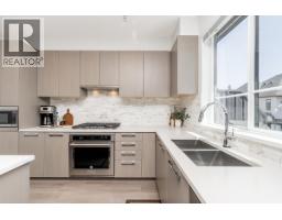 108 3500 Burke Village Promenade, Coquitlam, BC V3E0N2 Photo 9