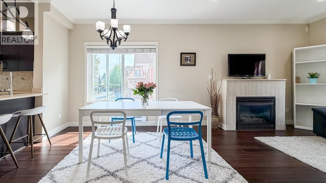 3 Bed, 3 Bath House for Sale in Richmond – 24 9811 FERNDALE ROAD, Richmond – MLS# R3160369 - Image 7