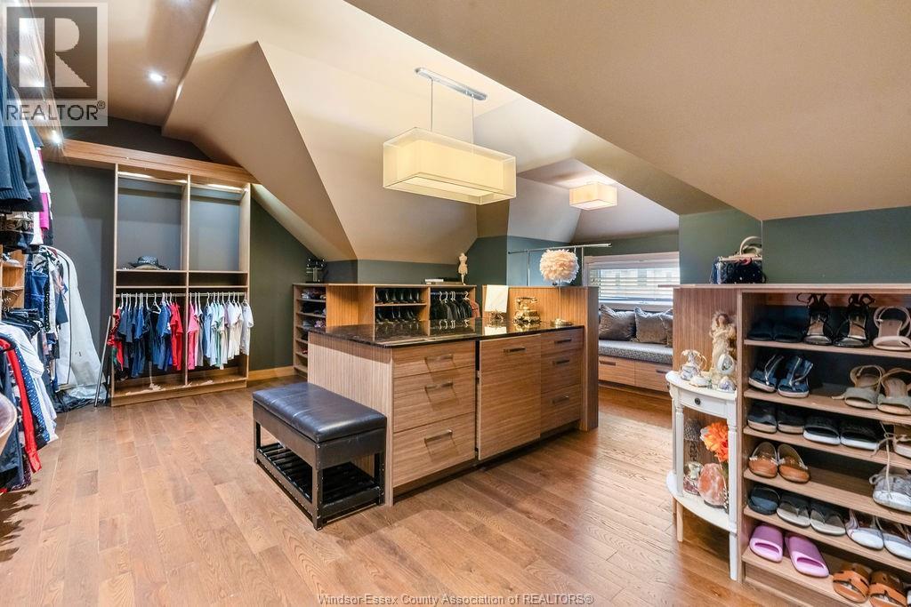 1120 Deerview - Image 26