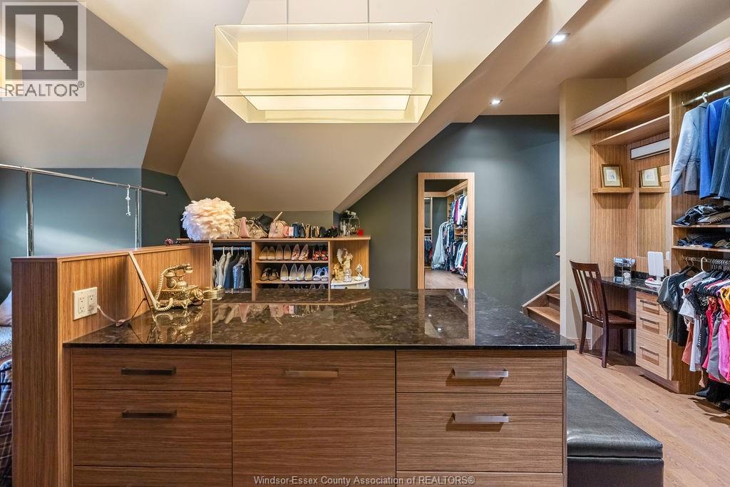 1120 Deerview - Image 27