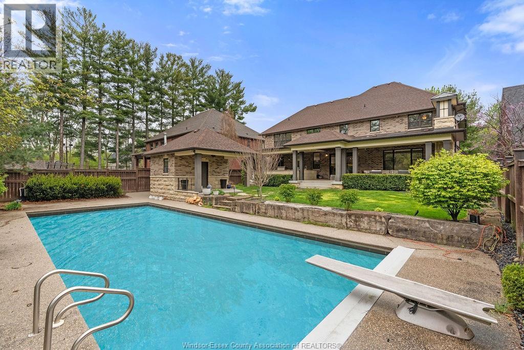 1120 Deerview - 50
