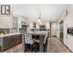 5pc Ensuite bath - 1120 Deerview, Lasalle, ON N9J0A7 Photo 10