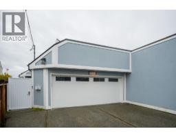 1584 Beach Grove Road, Delta, BC V4L1N6 Photo 33
