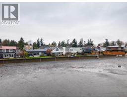 1584 Beach Grove Road, Delta, BC V4L1N6 Photo 35