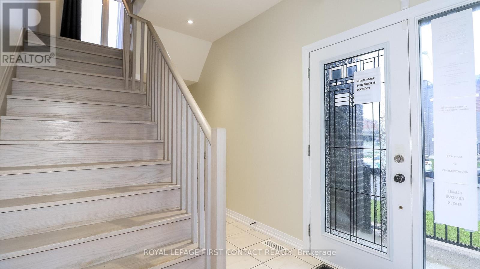 92 FAIRLANE AVENUE - 12