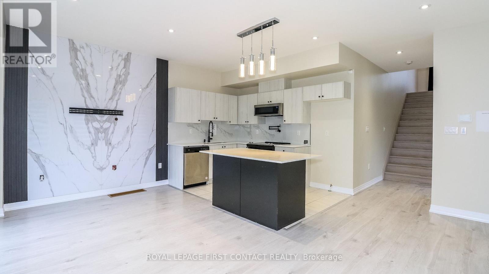 92 FAIRLANE AVENUE - Image 15