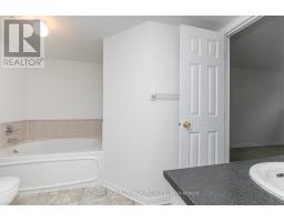 250 Gershwin Private, Ottawa, ON K2H1G5 Photo 22