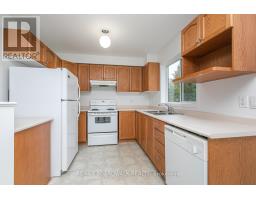 250 Gershwin Private, Ottawa, ON K2H1G5 Photo 7