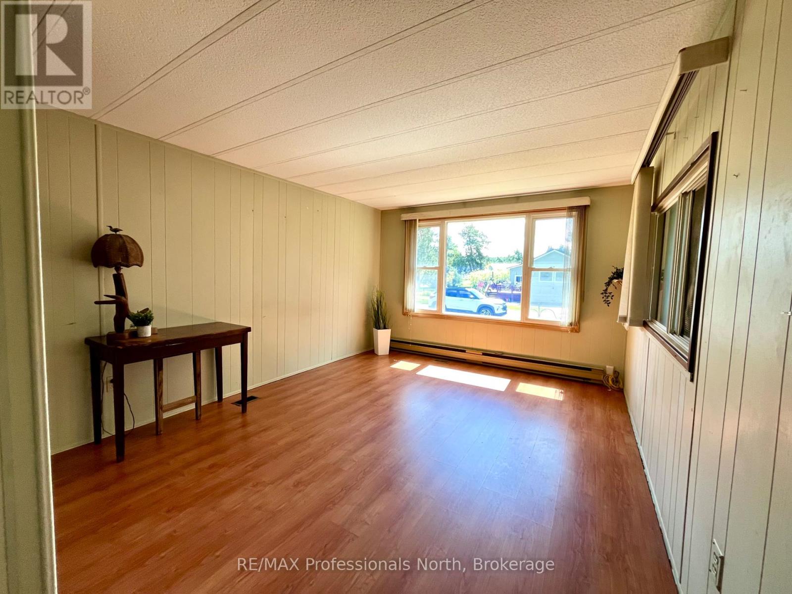 1053 SEVENTH LANE - 21