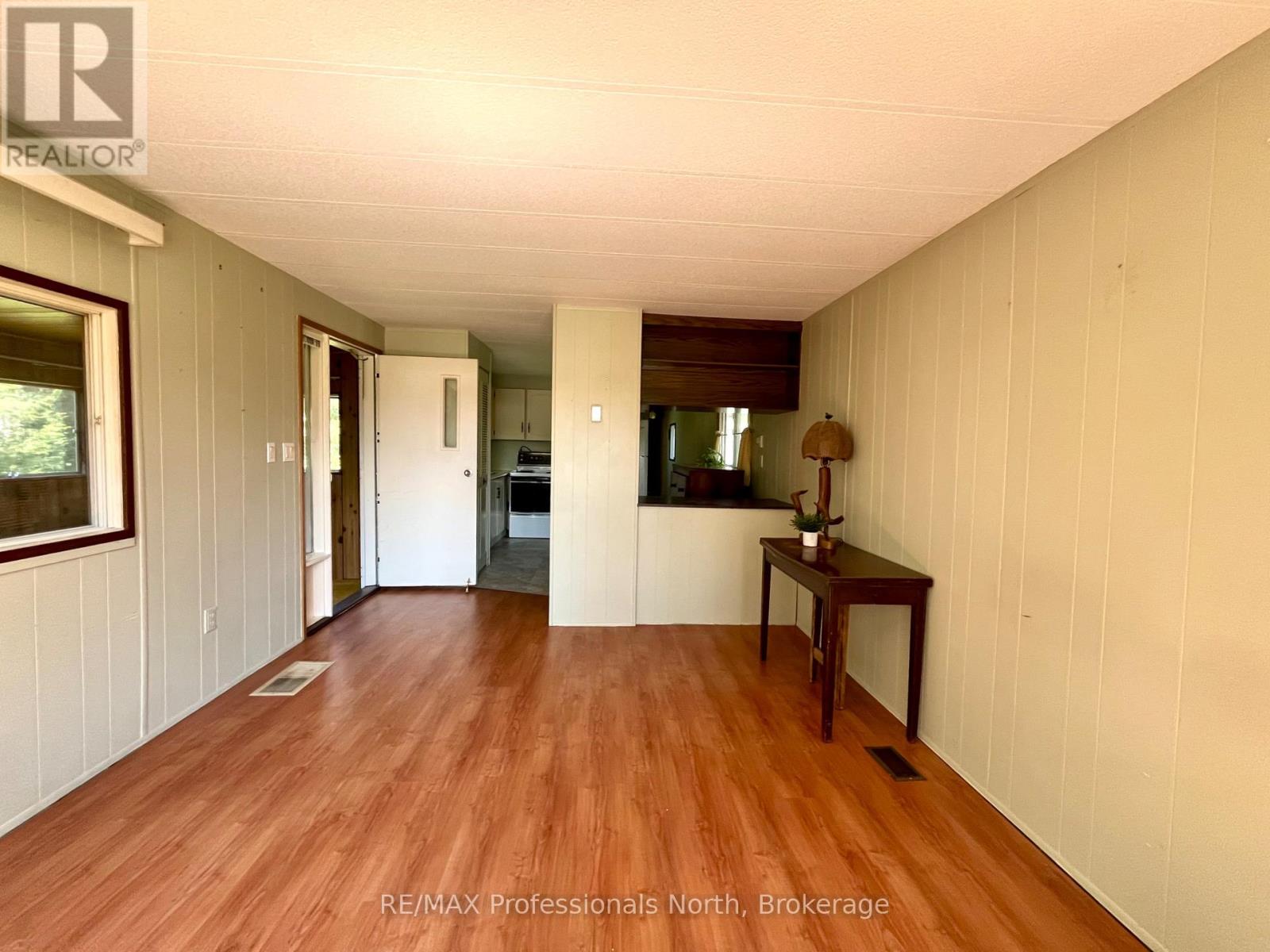 1053 SEVENTH LANE - Image 22