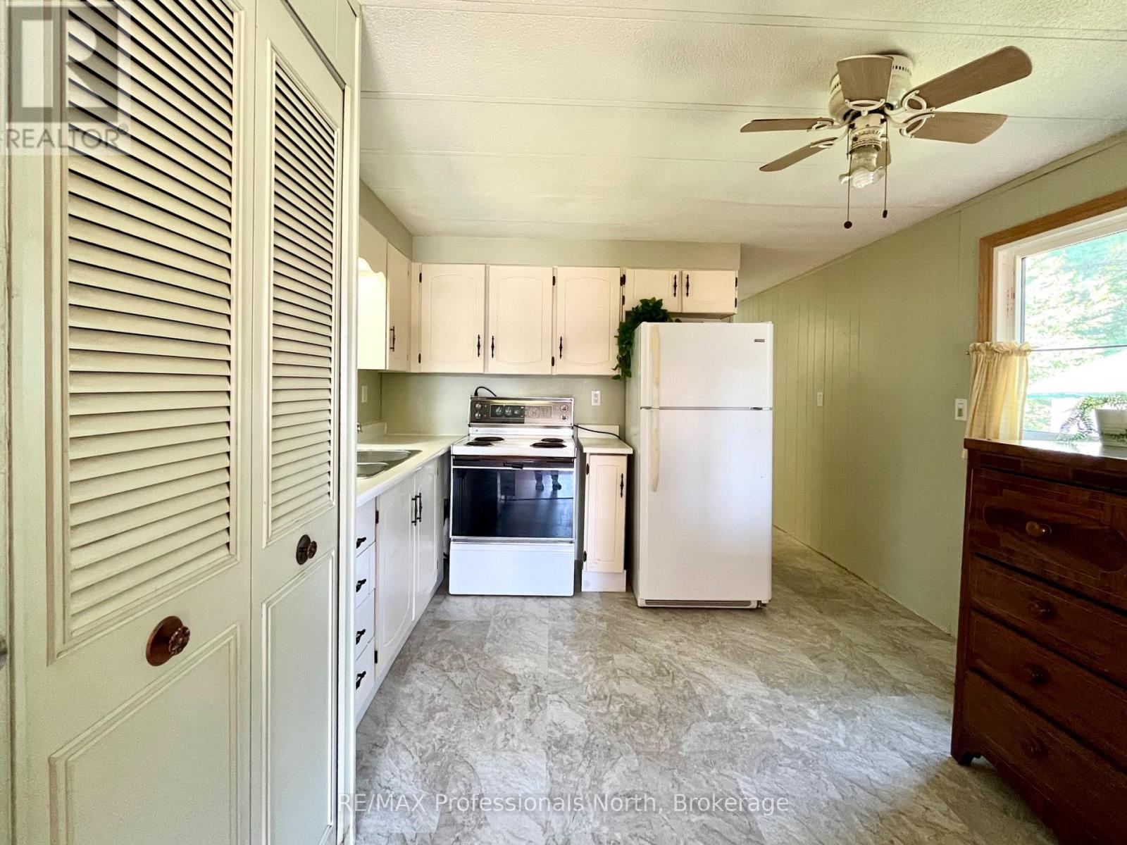 1053 SEVENTH LANE - Image 24