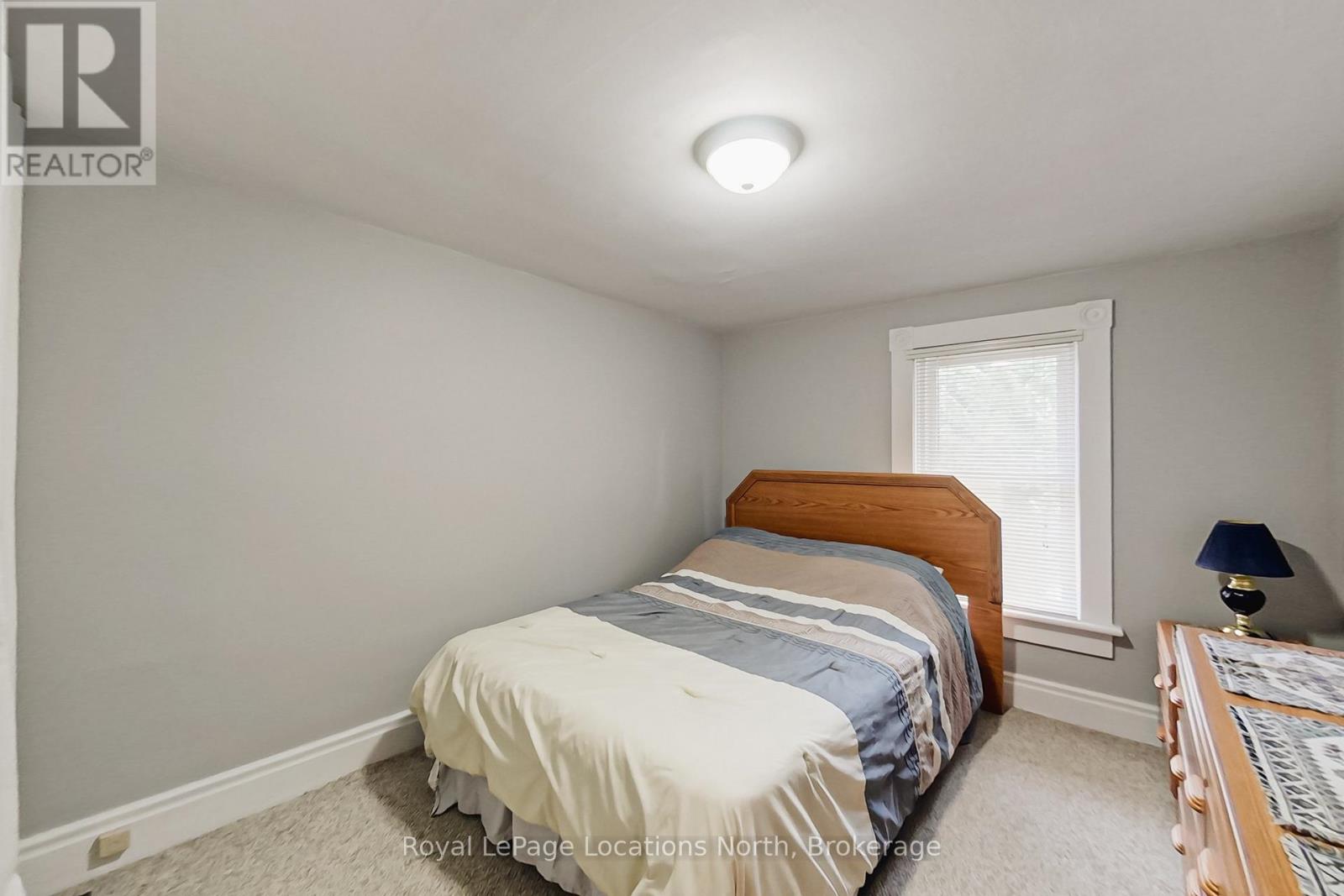 27 EDWIN STREET E - Image 16