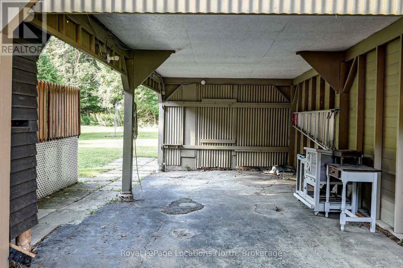 27 EDWIN STREET E - Image 24