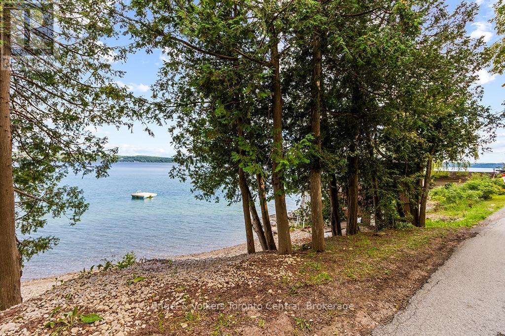 165 MALLORY BEACH ROAD - 10