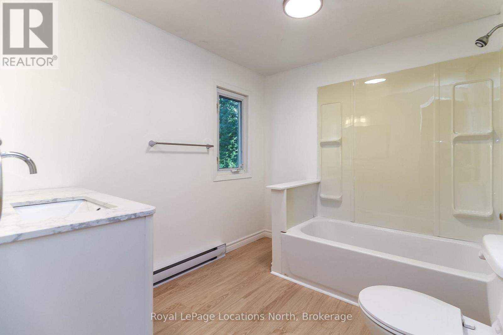 253 Thompson Street — photo 24