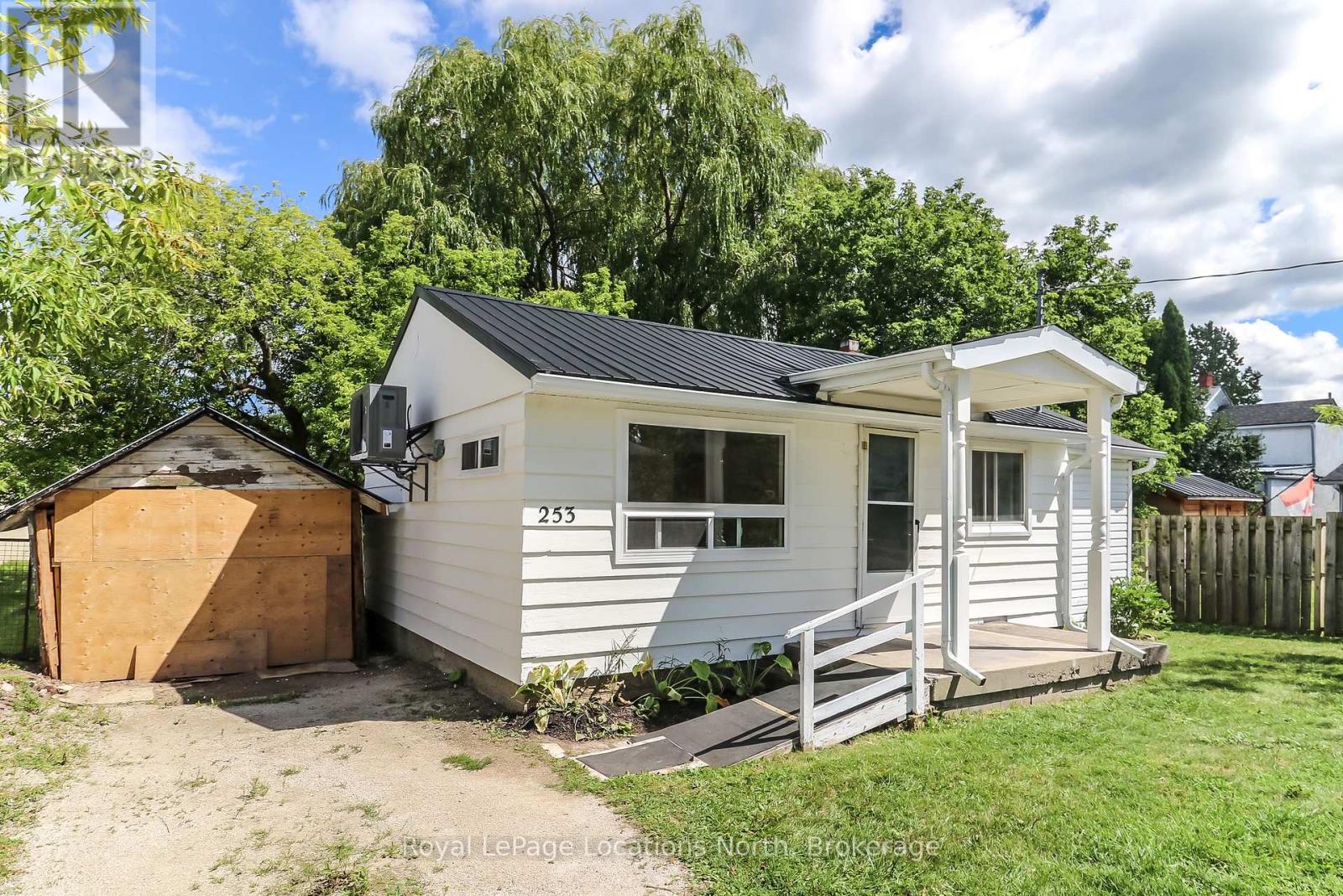 253 THOMPSON Street, Meaford, Ontario, N4L1M3, Meaford, Ontario — photo 3 of 5