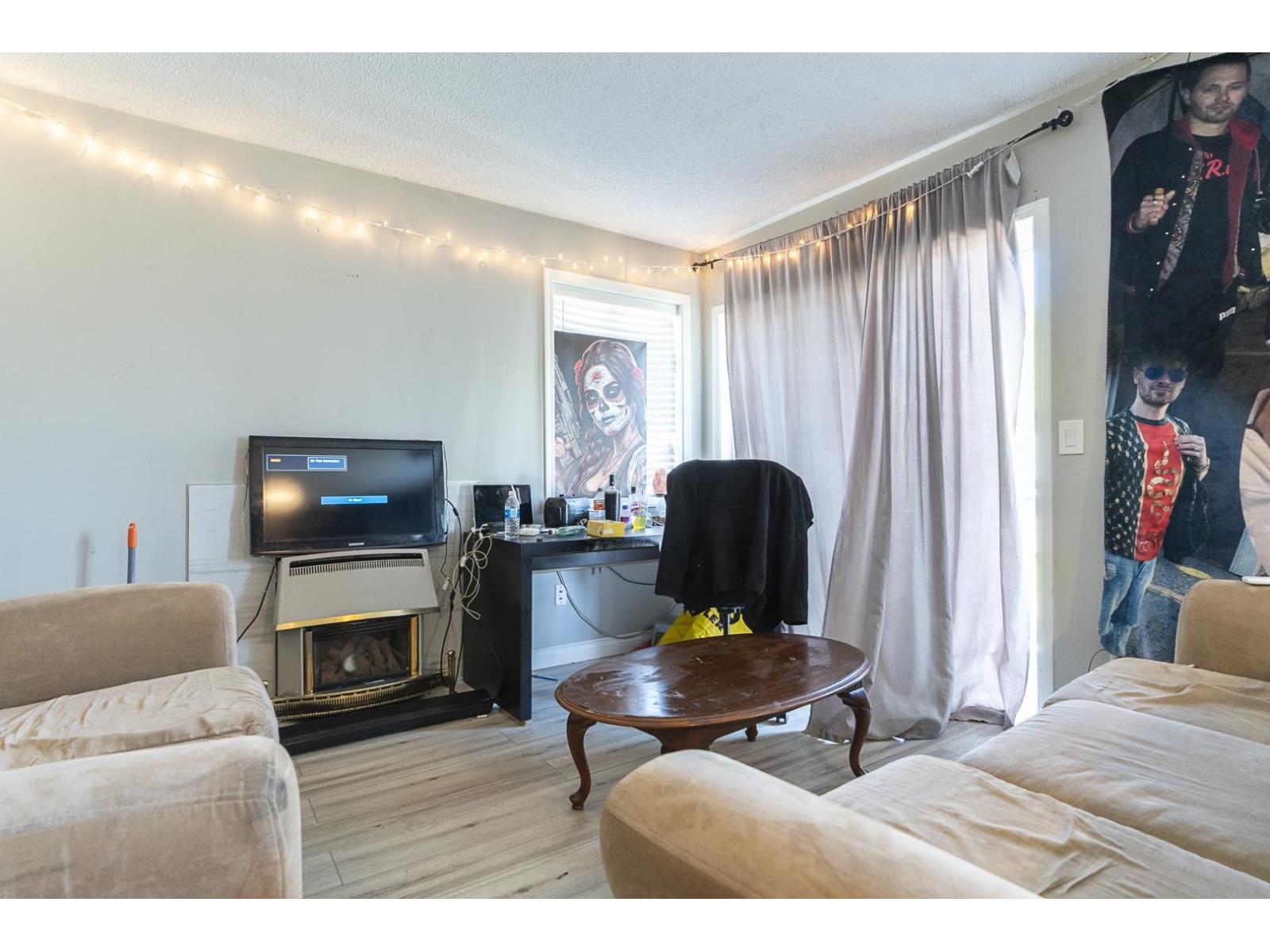 2 Bed, 1 Bath House for Sale in Chilliwack – 17 46160 PRINCESS AVENUE, Chilliwack Proper East – MLS# R3160413 - Image 10