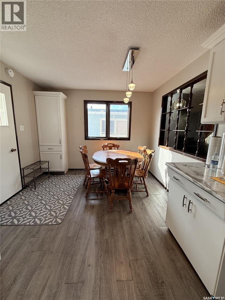 522 4th STREET W, Shaunavon — photo 3