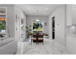 12842 Carluke Crescent, Surrey, BC V3V6R4 Photo 14