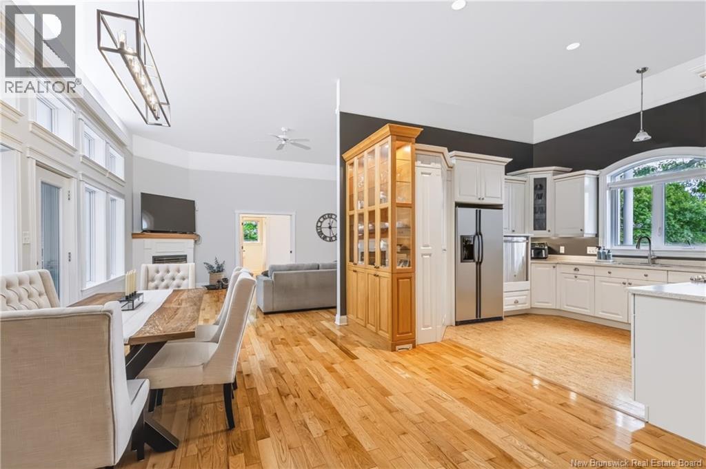 14 Carlisle Road - 14