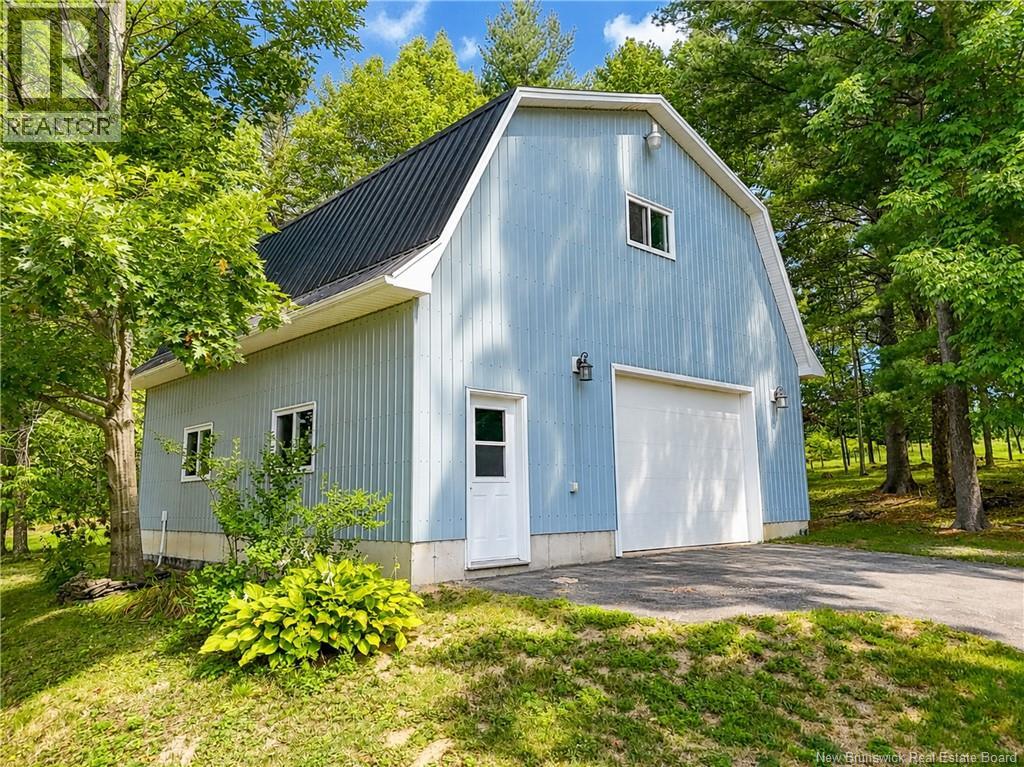 14 Carlisle Road - 42