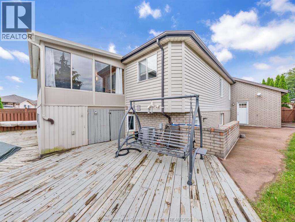 11143 ANCONA CRESCENT - 8