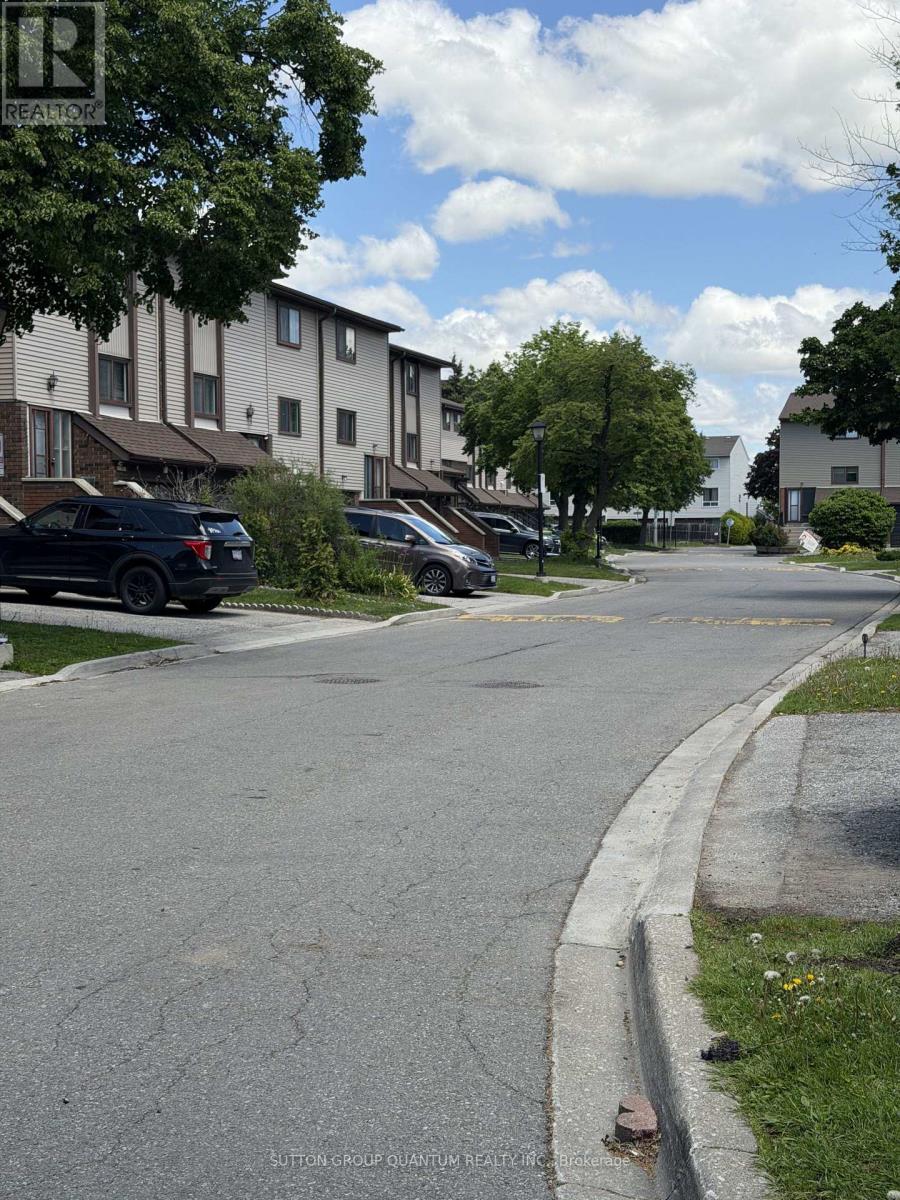 48 CARLETON PLACE S - Image 3