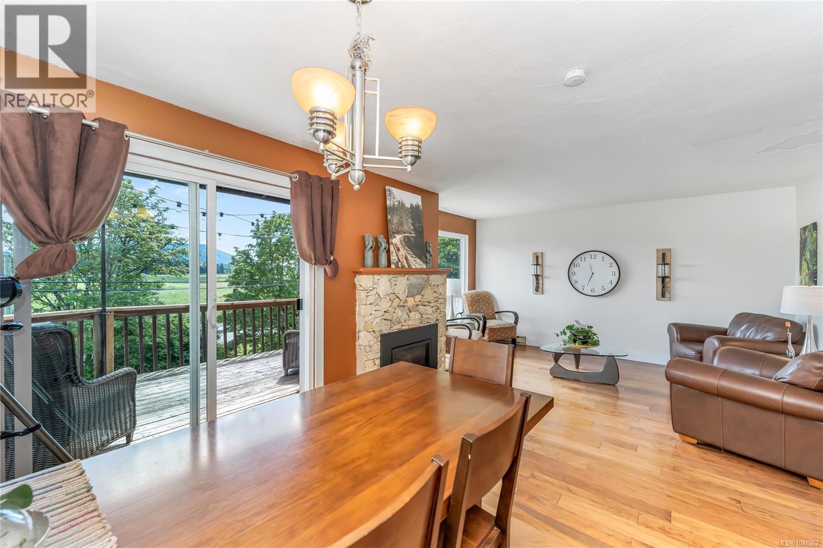 #2 6172 Alington Rd - 1