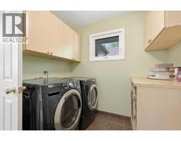 806 Radford Road NE - photo 8