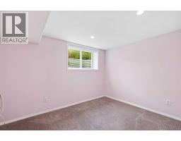 806 Radford Road NE - photo 13