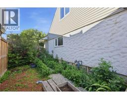 806 Radford Road NE - photo 17