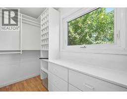 806 Radford Road NE - photo 11