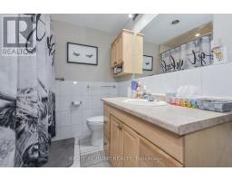 213 Main Street E, Minto, ON N0G2P0 Photo 21