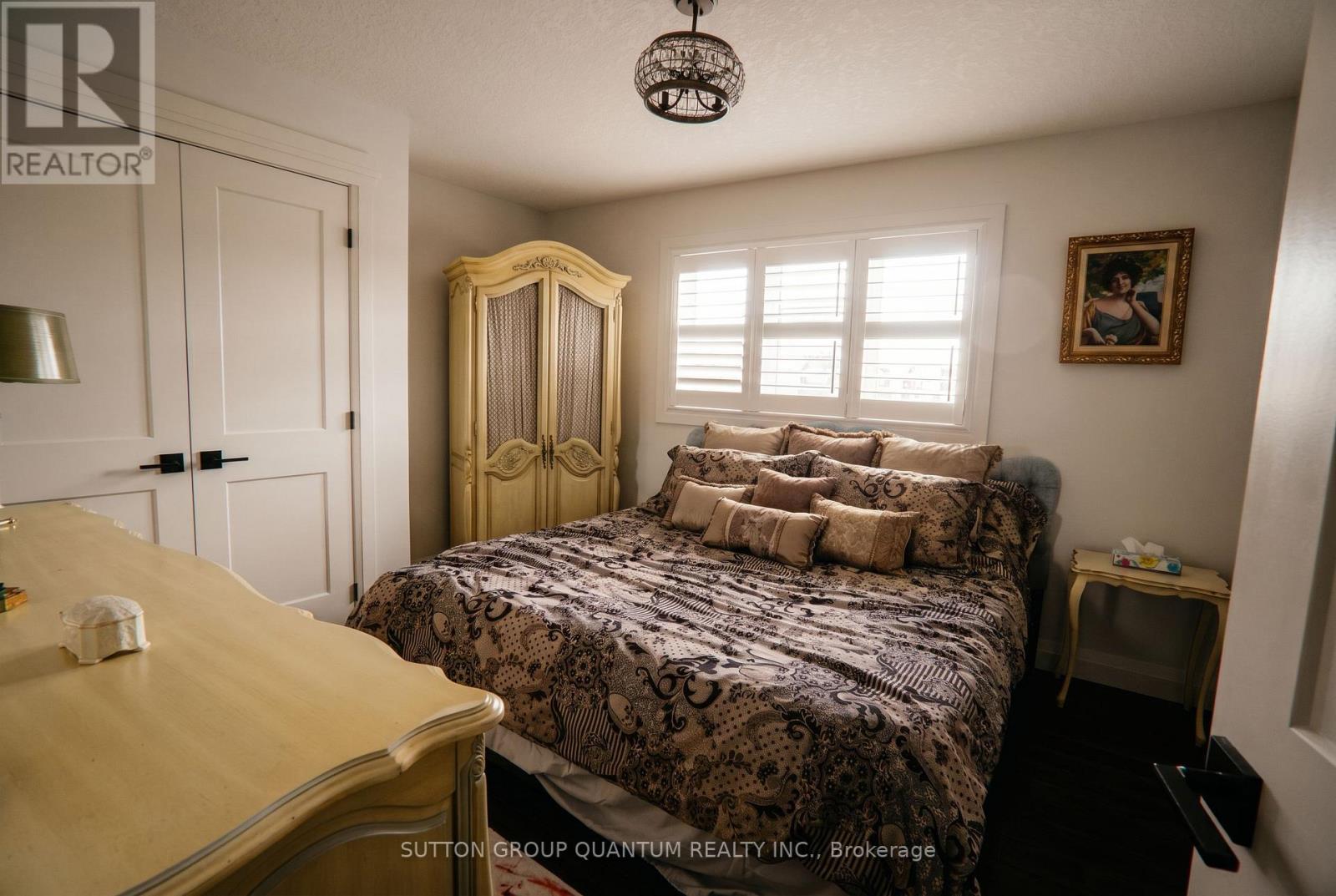 104 THAMES SPRINGS CRESCENT - Image 19