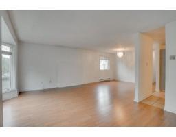 Bedroom - 165 Av. Des Jonquilles, #74, Gatineau, QC J9A2L4 Photo 6