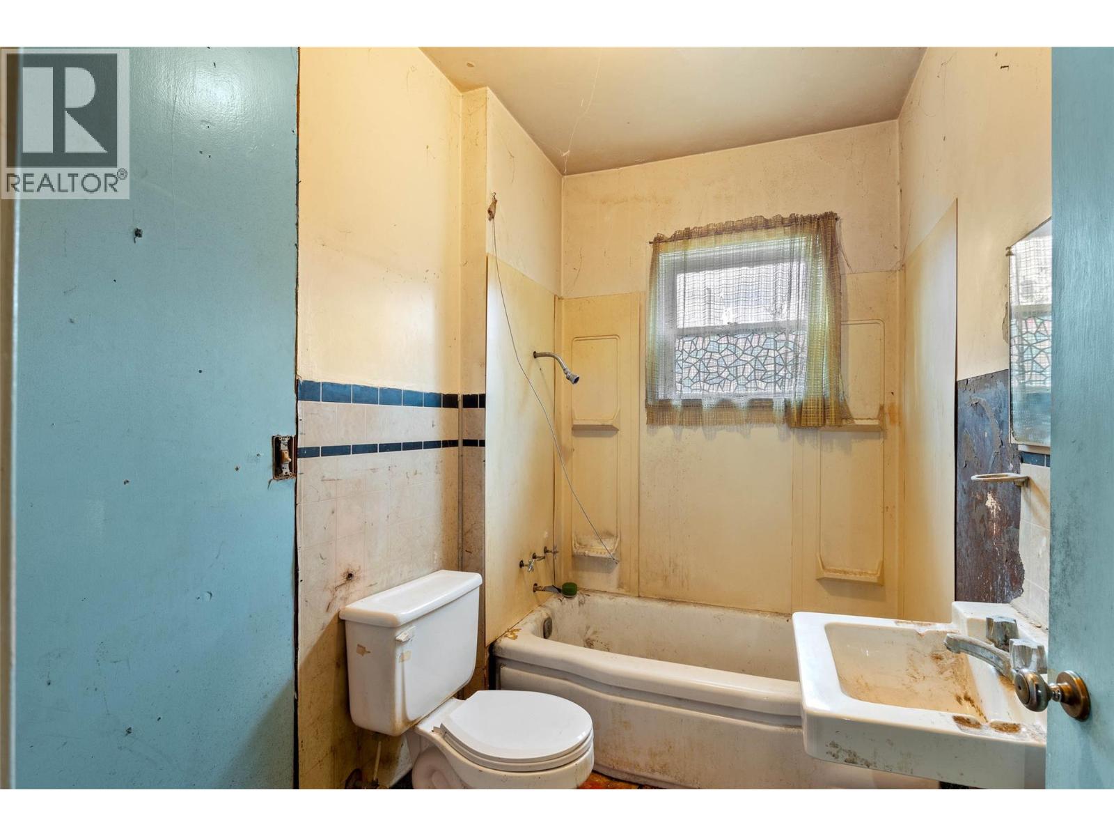 322 LINDEN Avenue - 15