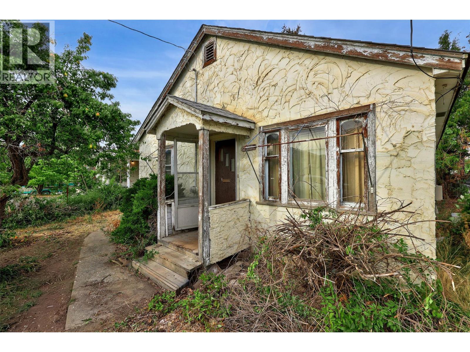 322 LINDEN Avenue - 5