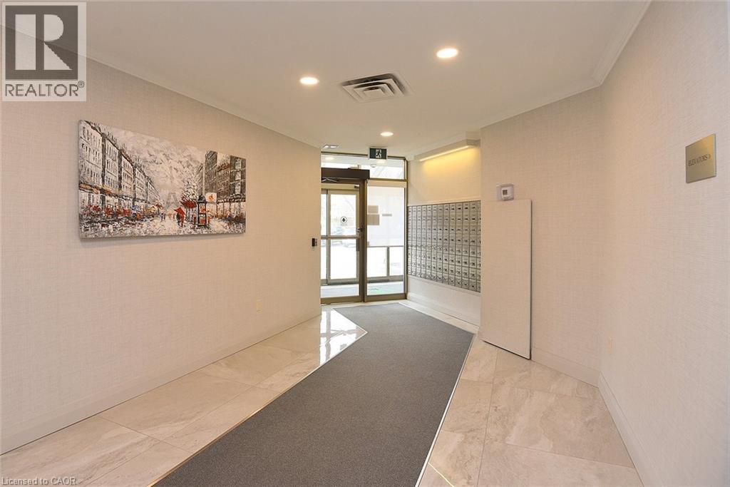 #501 5090 PINEDALE Avenue - 4