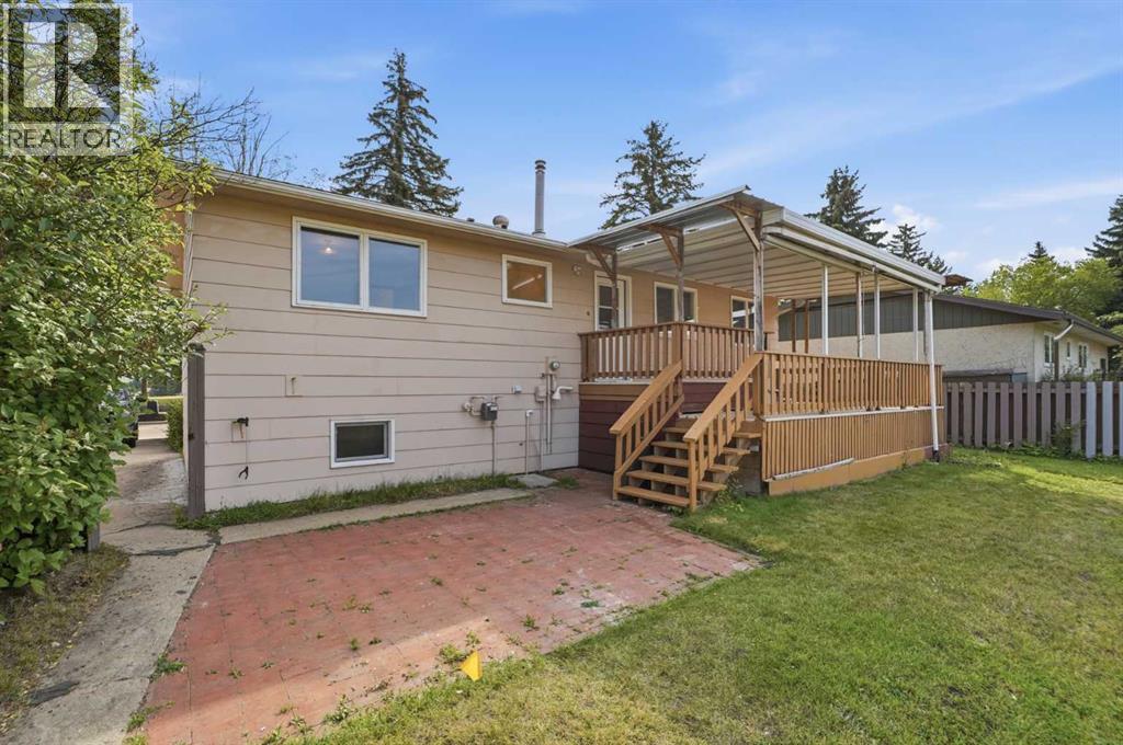 Listing photo – 3214 57 Avenue, Red Deer